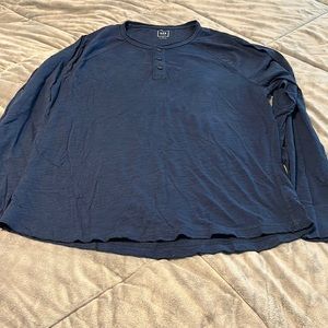 Men’s GAP long sleeve shirt large